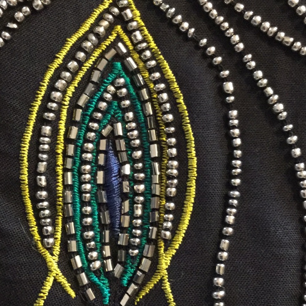 Beaded Shell - Picture 2 of 2